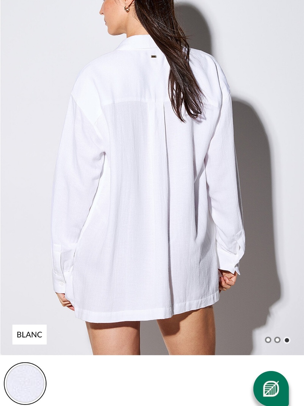 The white linen-look gauze shirt